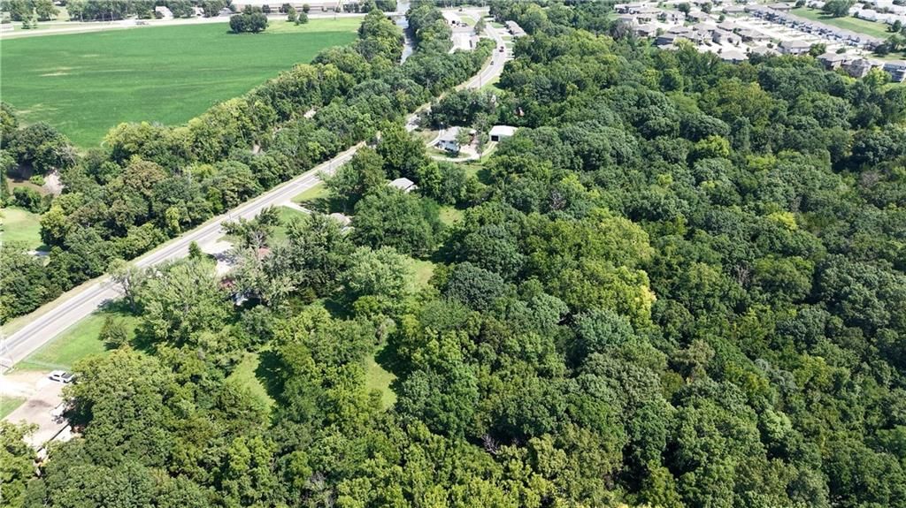 8535 Kill Creek Road — photo 12