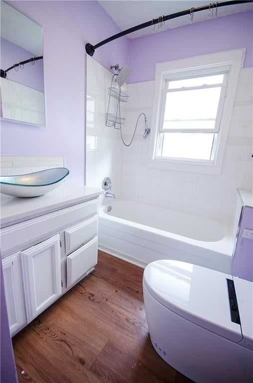227 S Ash Avenue — photo 7