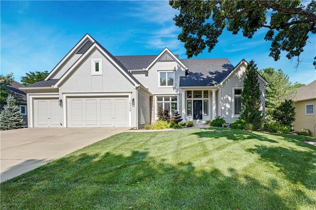 15448 Iron Horse Circle — photo 1
