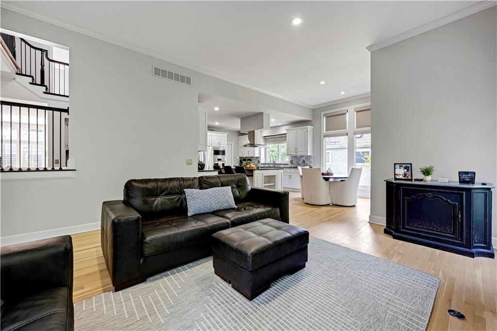 15448 Iron Horse Circle — photo 10