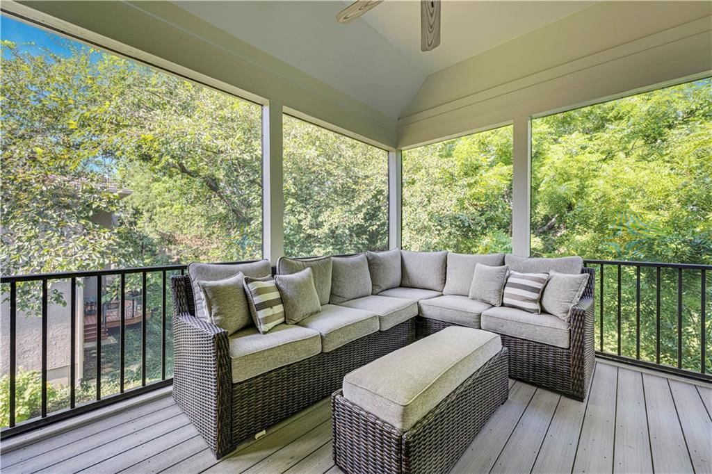 15448 Iron Horse Circle — photo 11