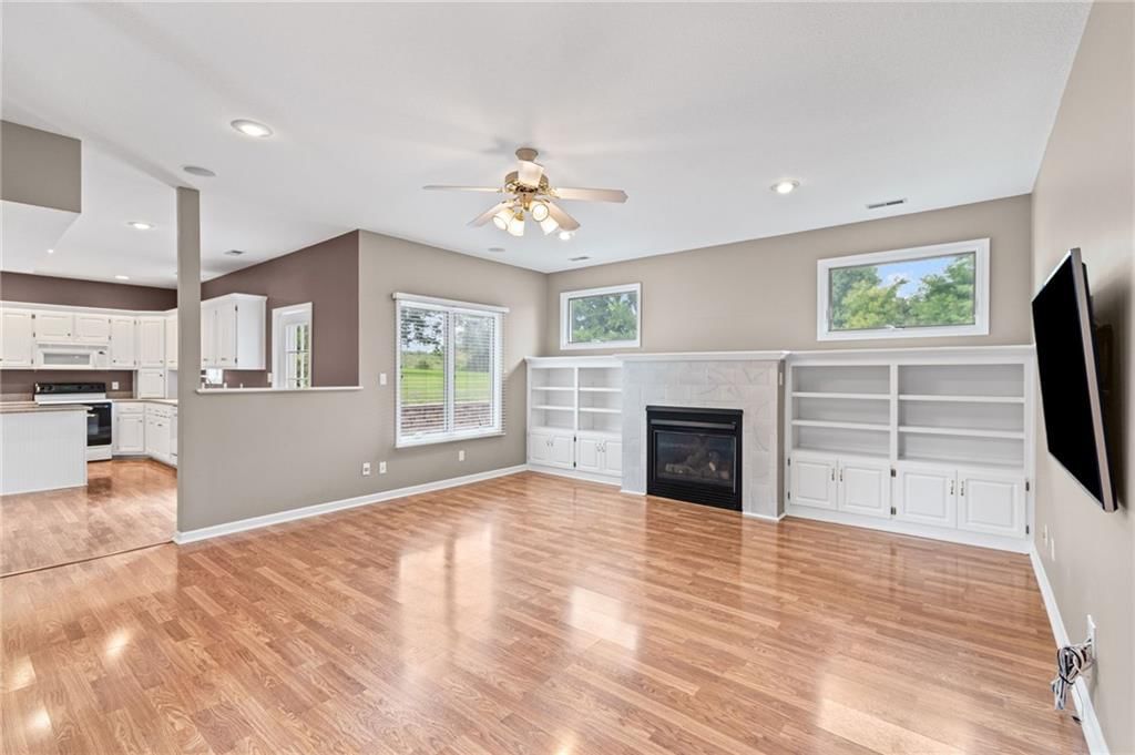 1405 Kensington Court — photo 10