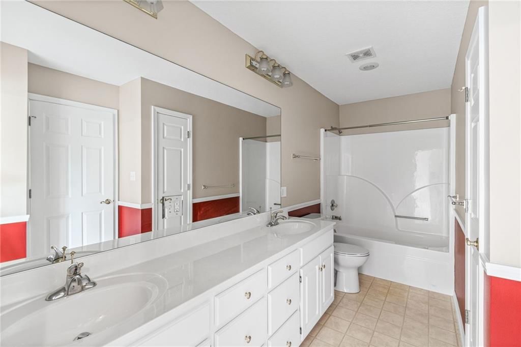 1405 Kensington Court — photo 17