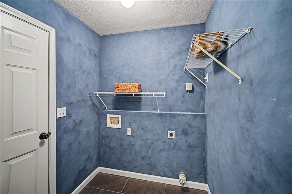 1058 Maple Woods Terrace — photo 13