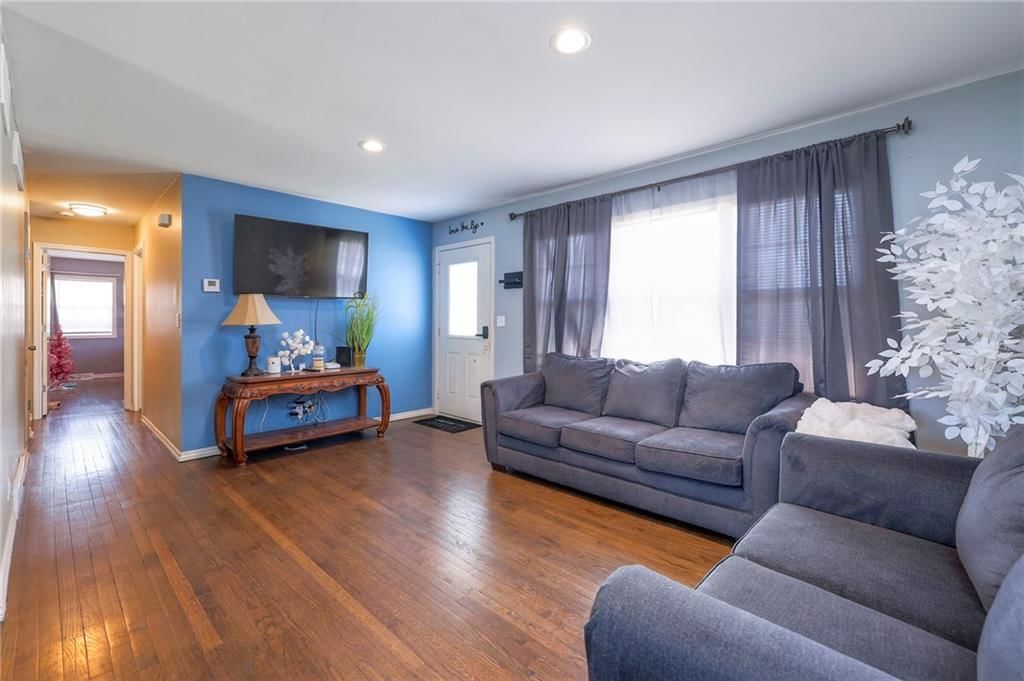 304 E South Street — photo 7