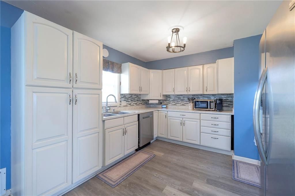 304 E South Street — photo 16
