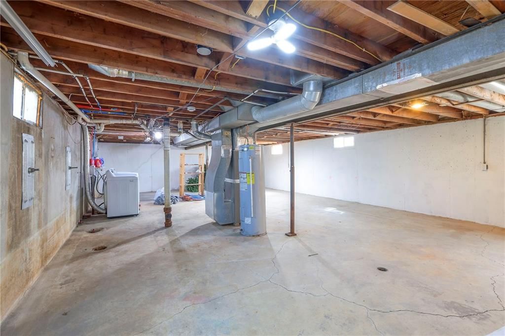 304 E South Street — photo 29
