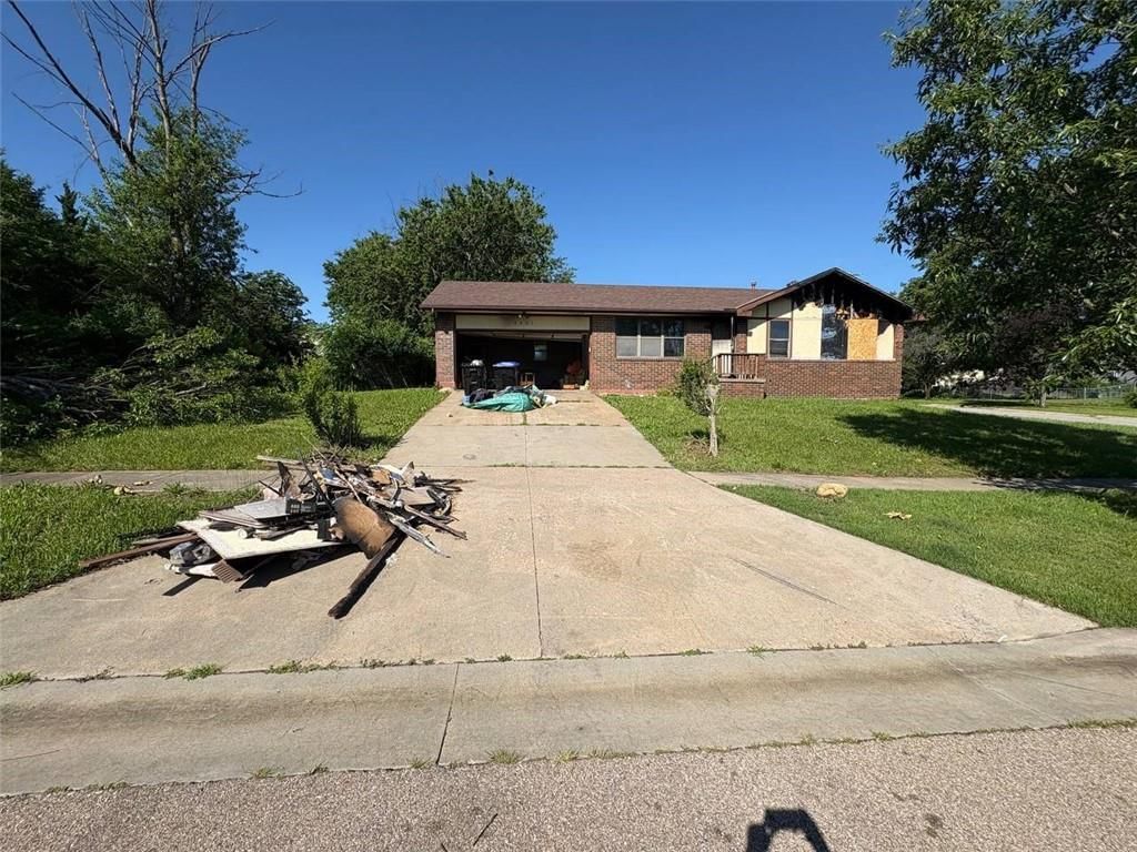 3801 SE Evans Street, Topeka, KS