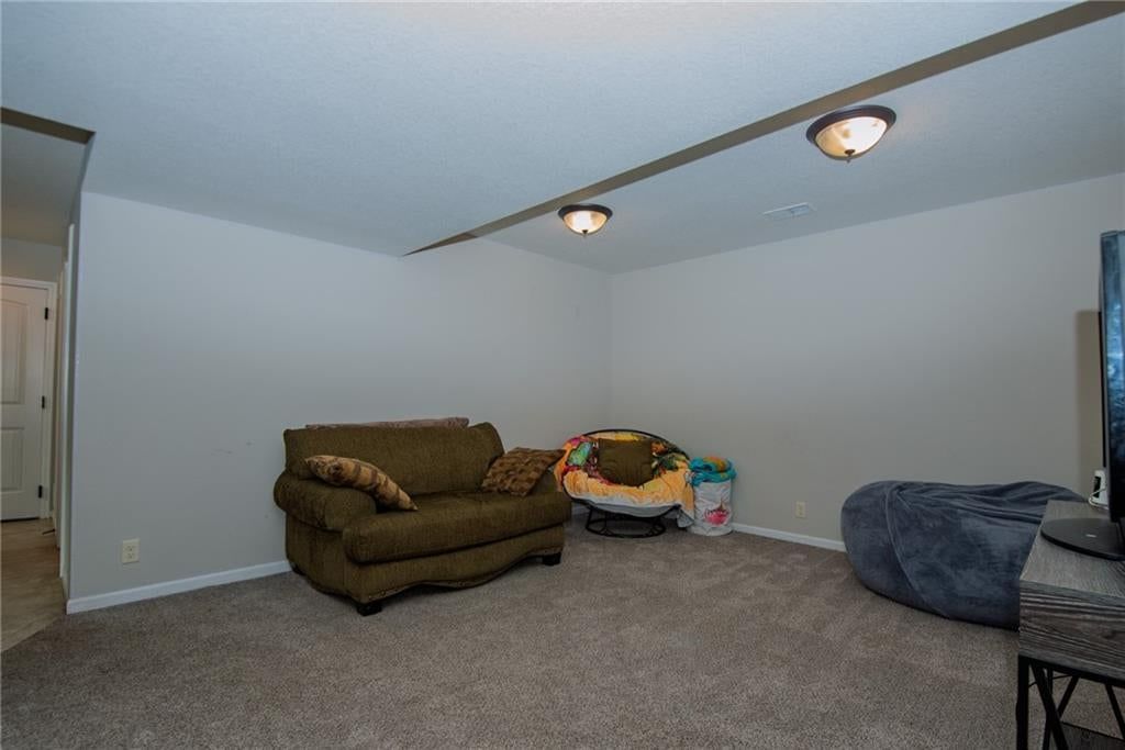 212 NE Greystone Way — photo 20