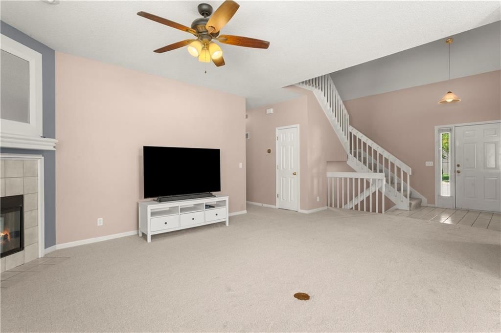 11917 Virginia Avenue — photo 13