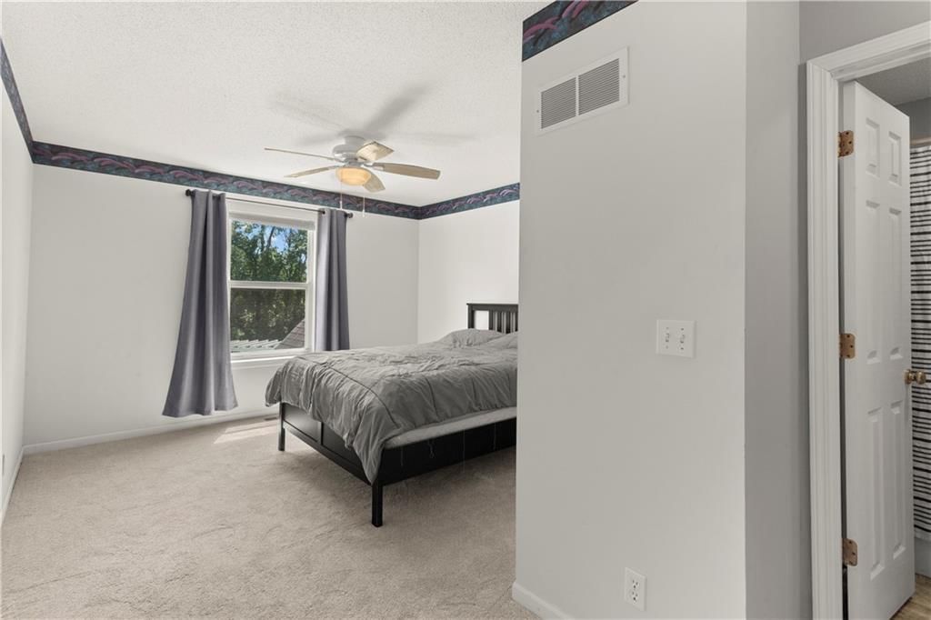 11917 Virginia Avenue — photo 28