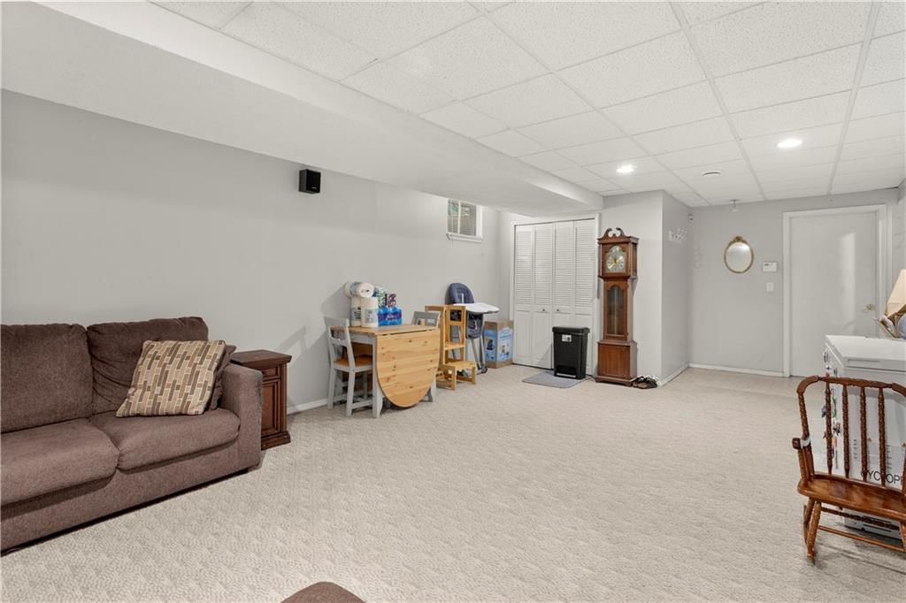11917 Virginia Avenue — photo 32