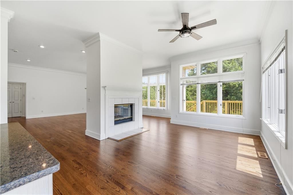 1101 NE Waterfield Village Drive — photo 14