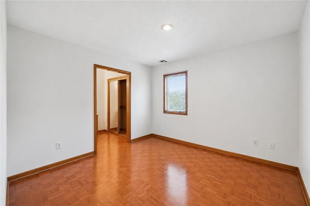 1101 NE Waterfield Village Drive — photo 23