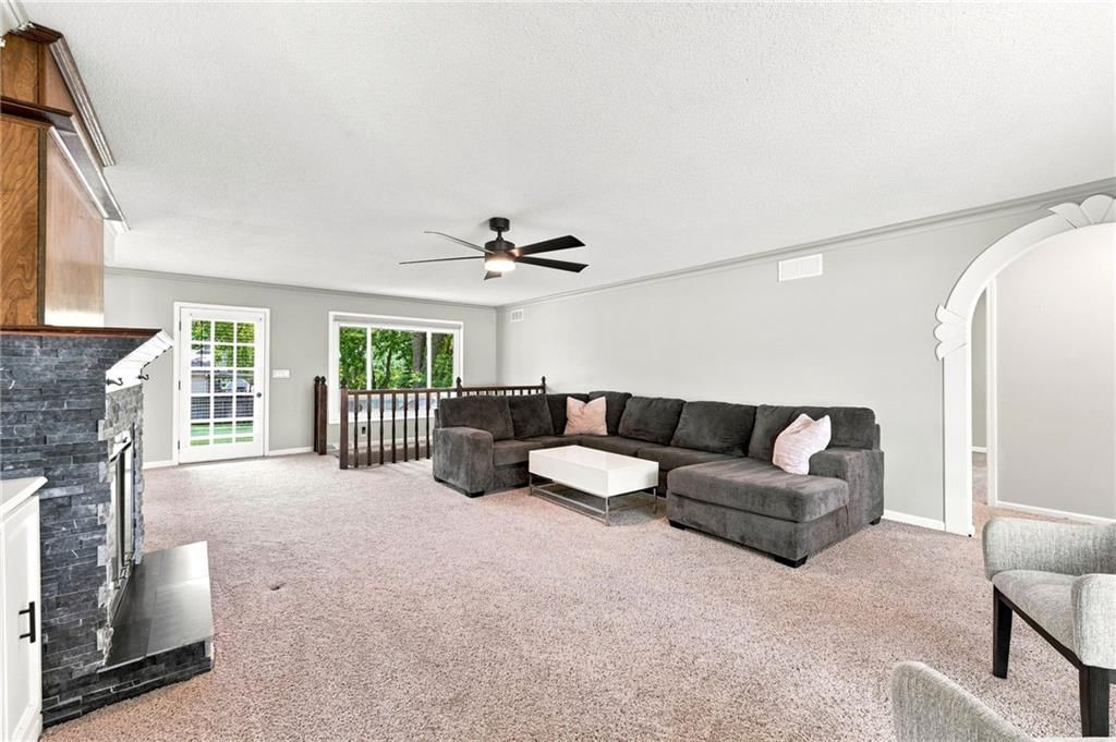 7305 N Harrison Street — photo 9