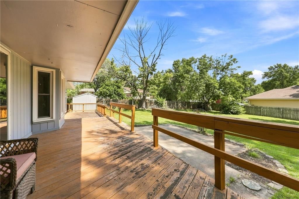 7305 N Harrison Street — photo 39