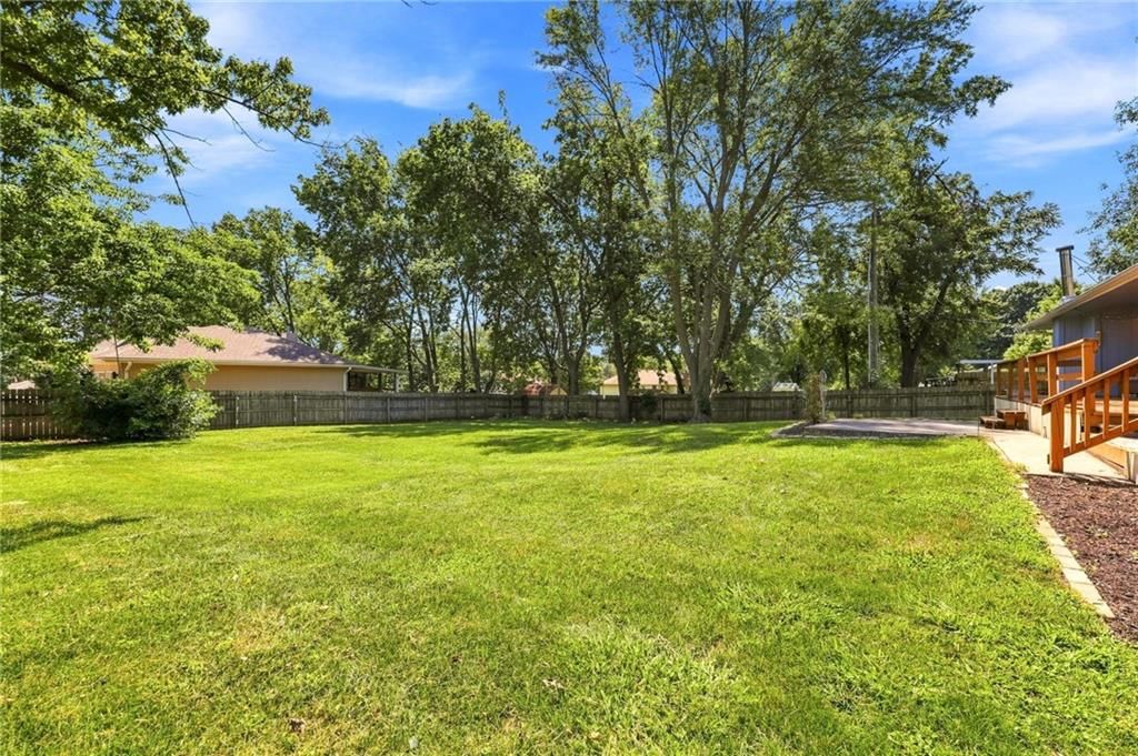 7305 N Harrison Street — photo 41