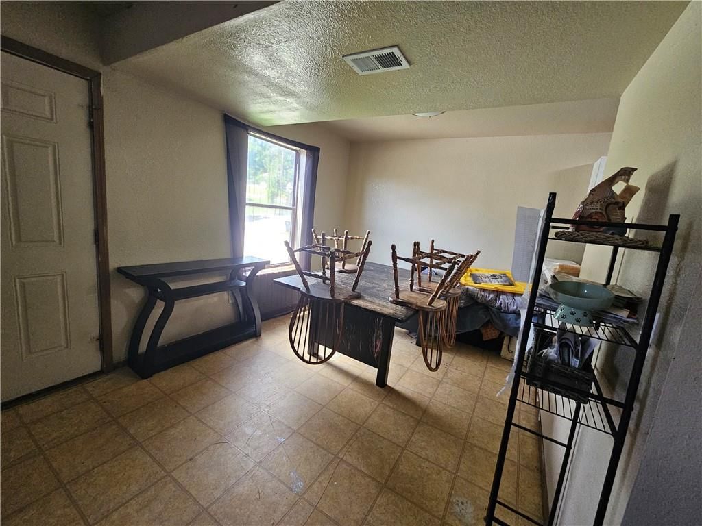 6805 E Cleveland Avenue — photo 30
