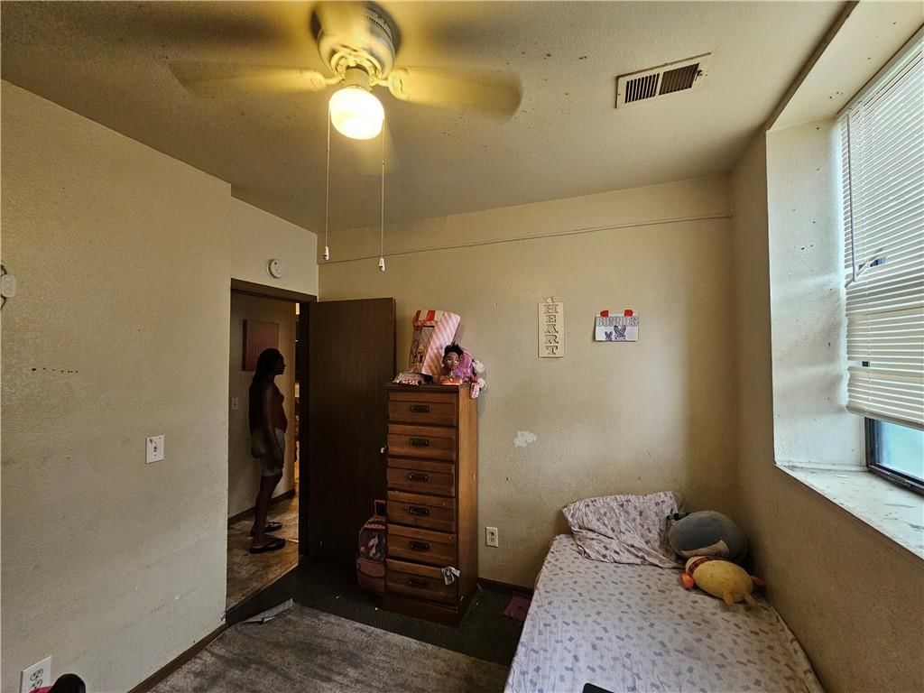 6805 E Cleveland Avenue — photo 36