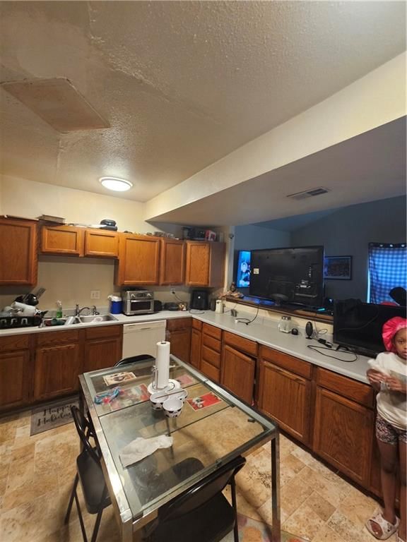 6805 E Cleveland Avenue — photo 43