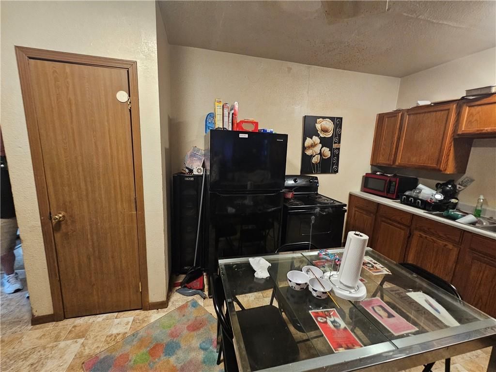 6805 E Cleveland Avenue — photo 45