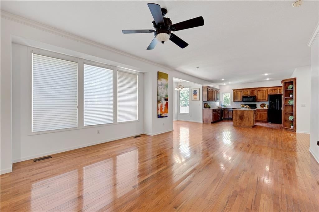 15901 Birch Street — photo 8