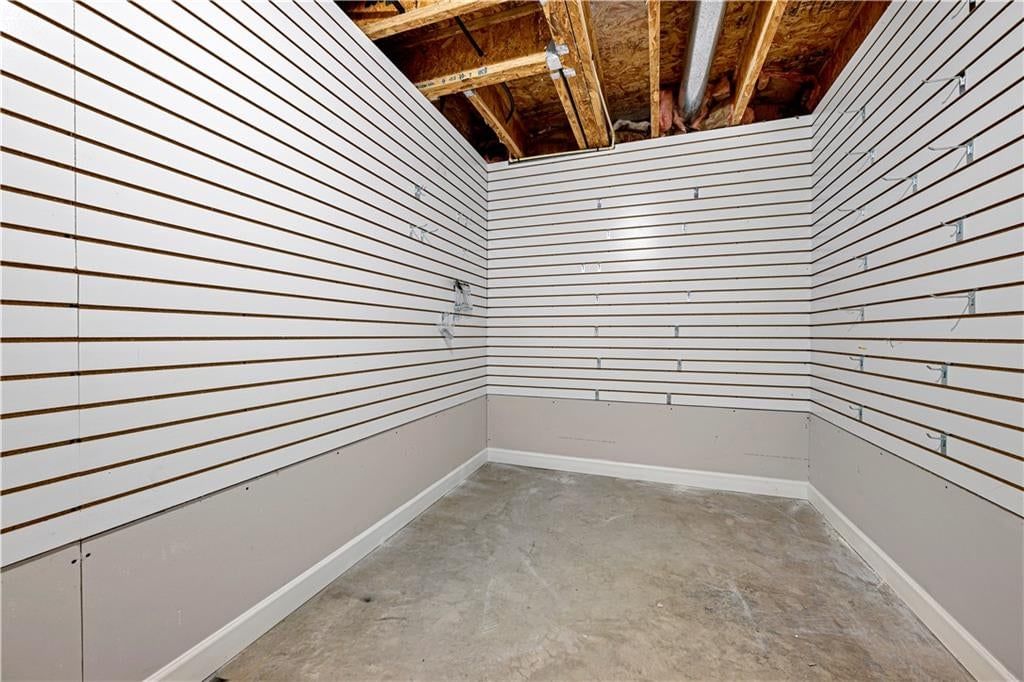 15901 Birch Street — photo 37