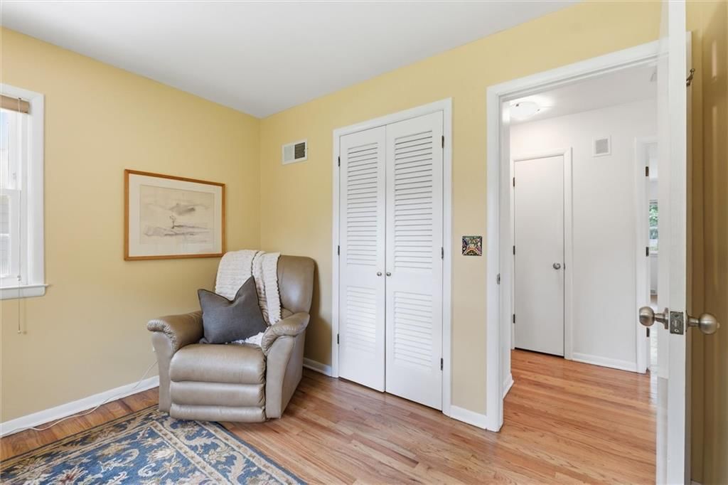 214 W 114th Street — photo 24