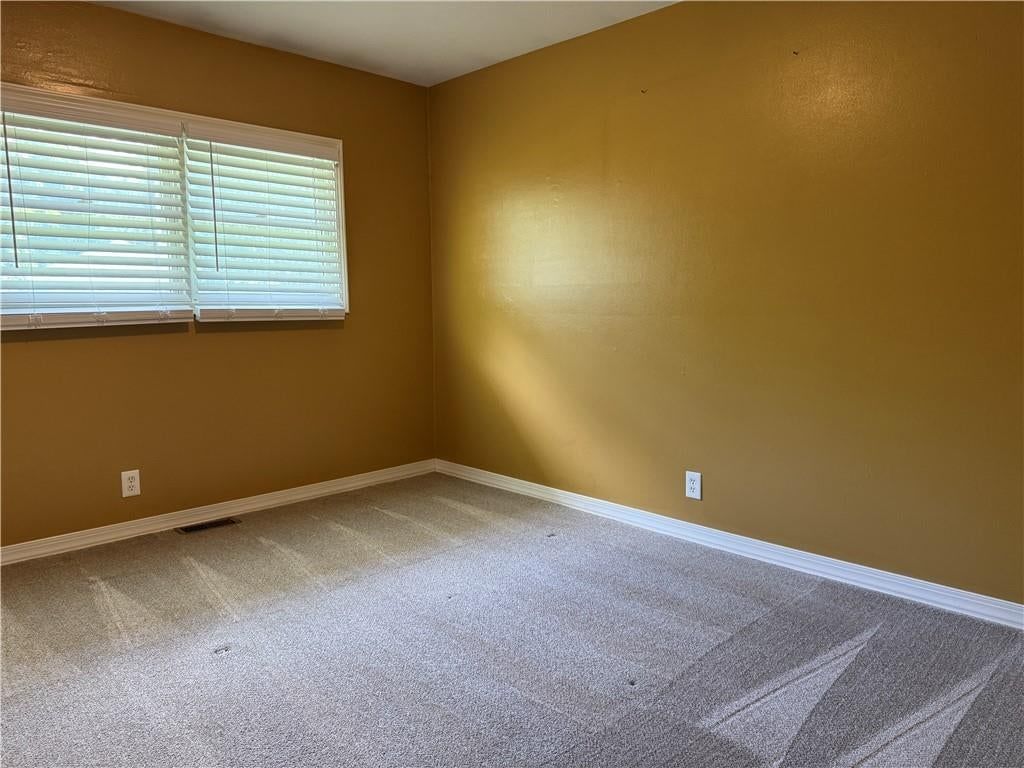 904 NE 60th Terrace — photo 19