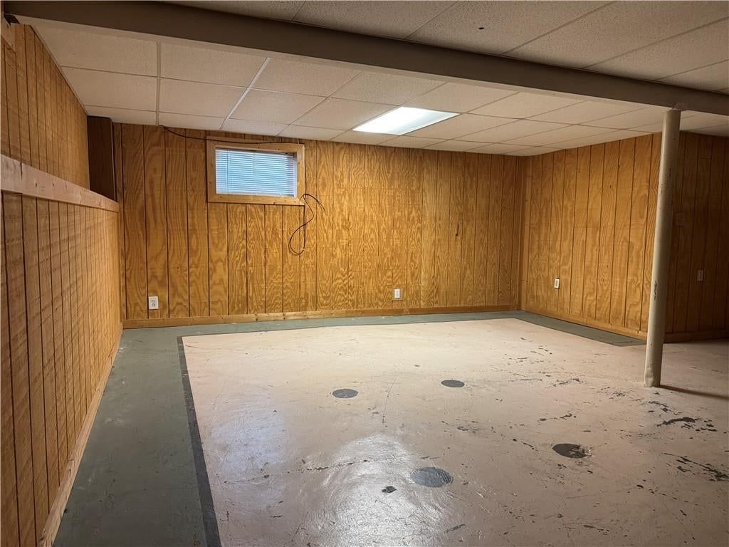904 NE 60th Terrace — photo 33
