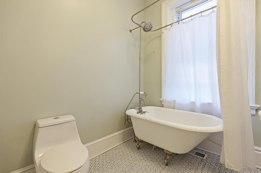 3612 Wyandotte Street — photo 11