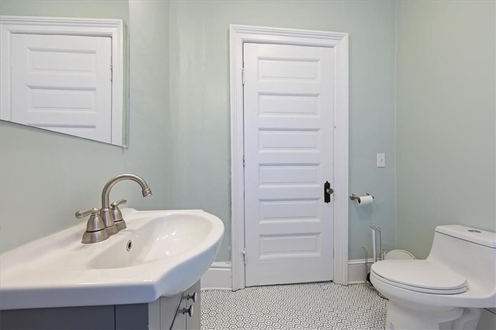3612 Wyandotte Street — photo 12