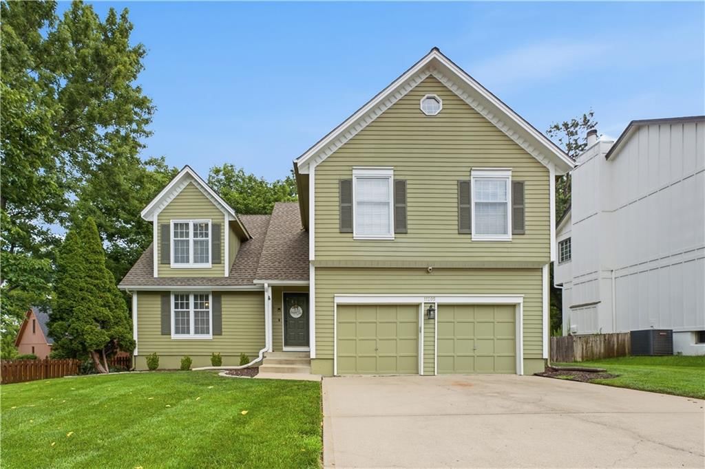 11205 RILEY Street — photo 1