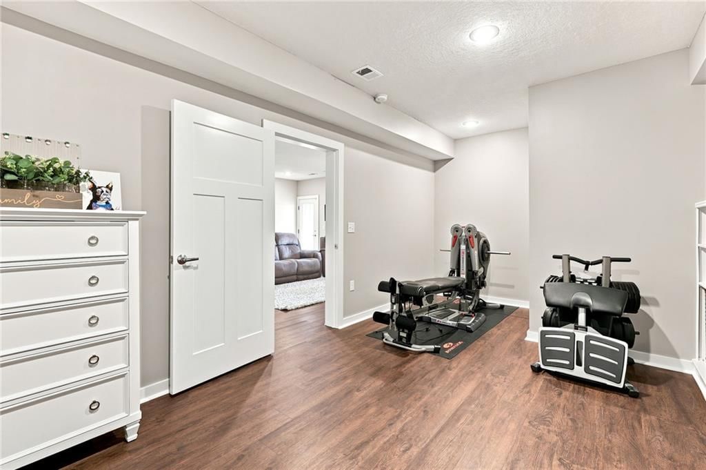 1218 Hillmann Lane — photo 47