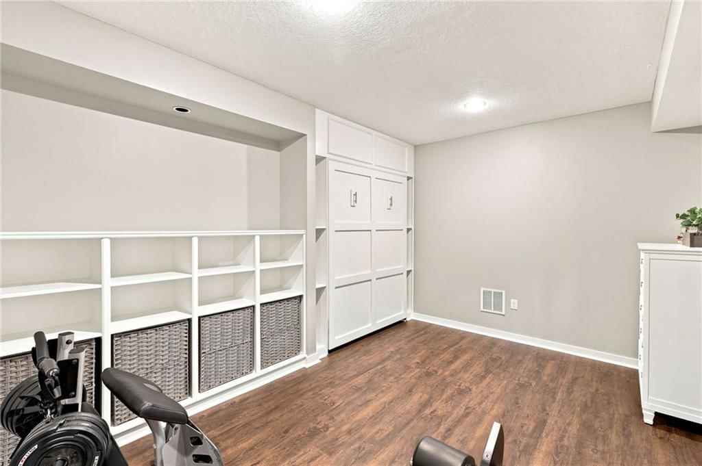 1218 Hillmann Lane — photo 48