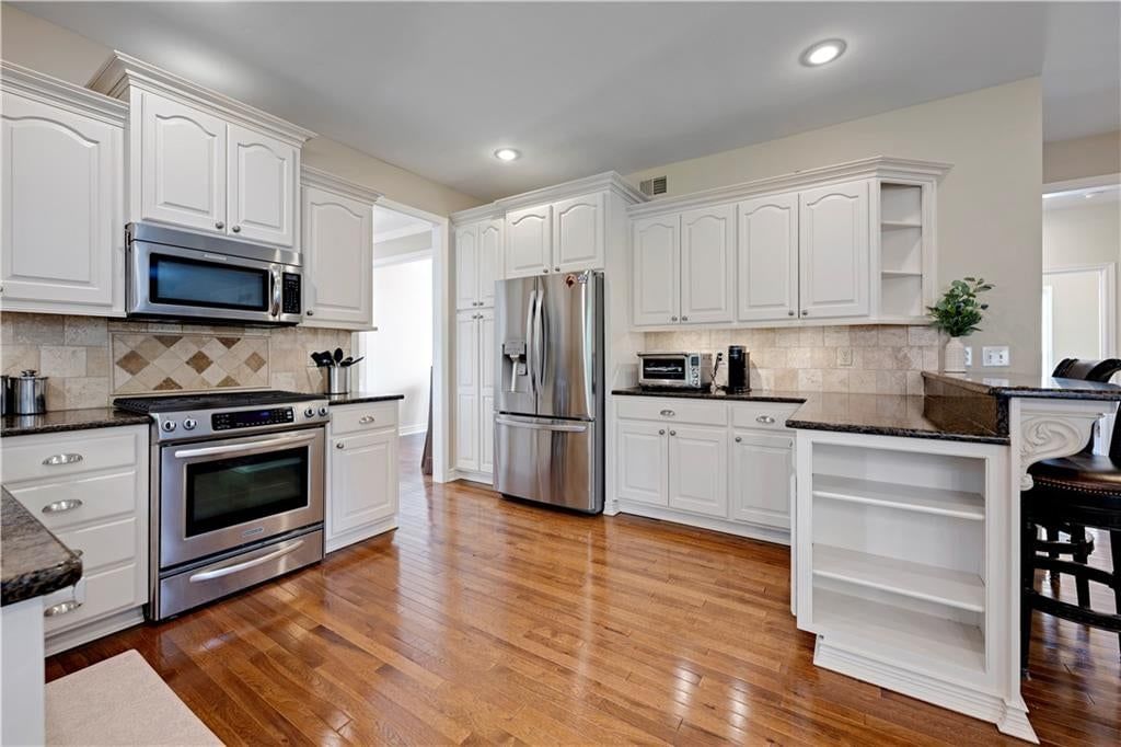 13708 BELINDER Street — photo 10