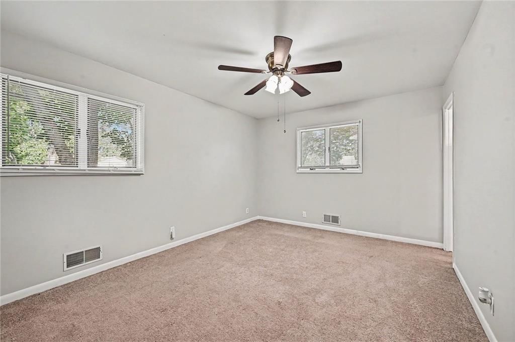 1710 NE 67th Terrace — photo 9