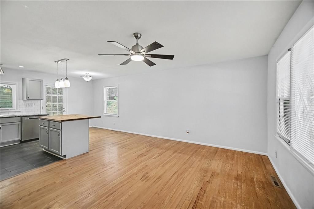 8007 E 93rd Street — photo 5