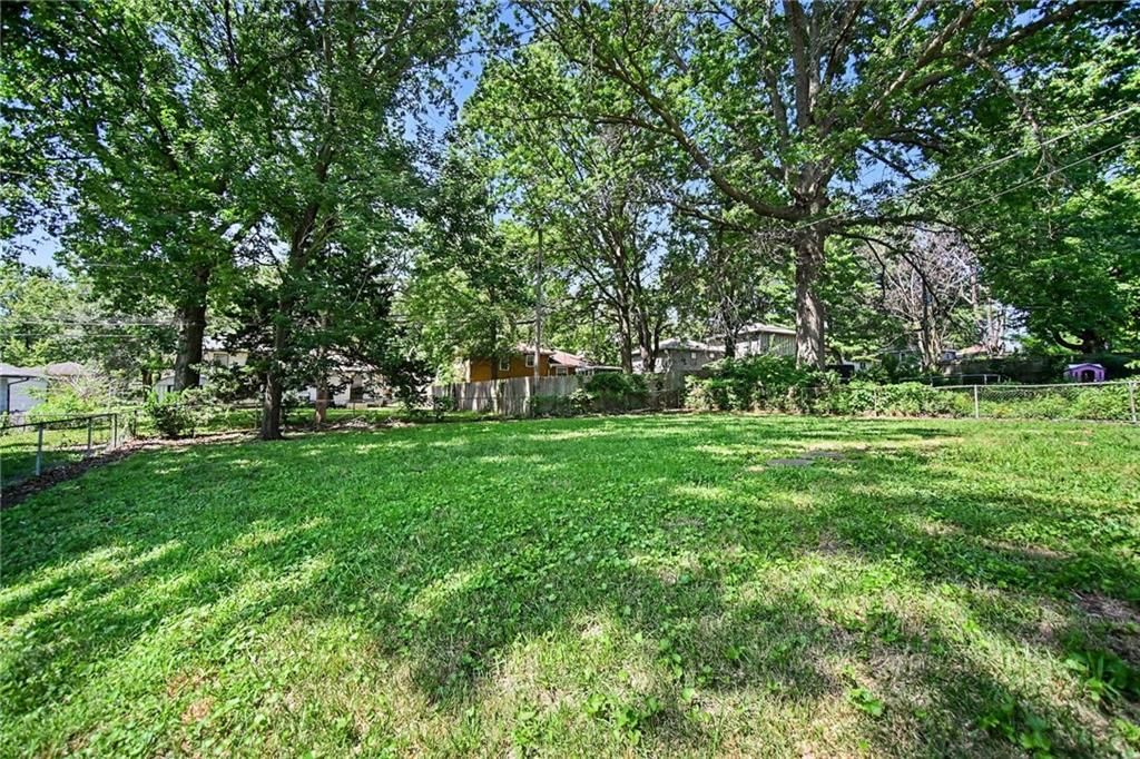 8007 E 93rd Street — photo 15