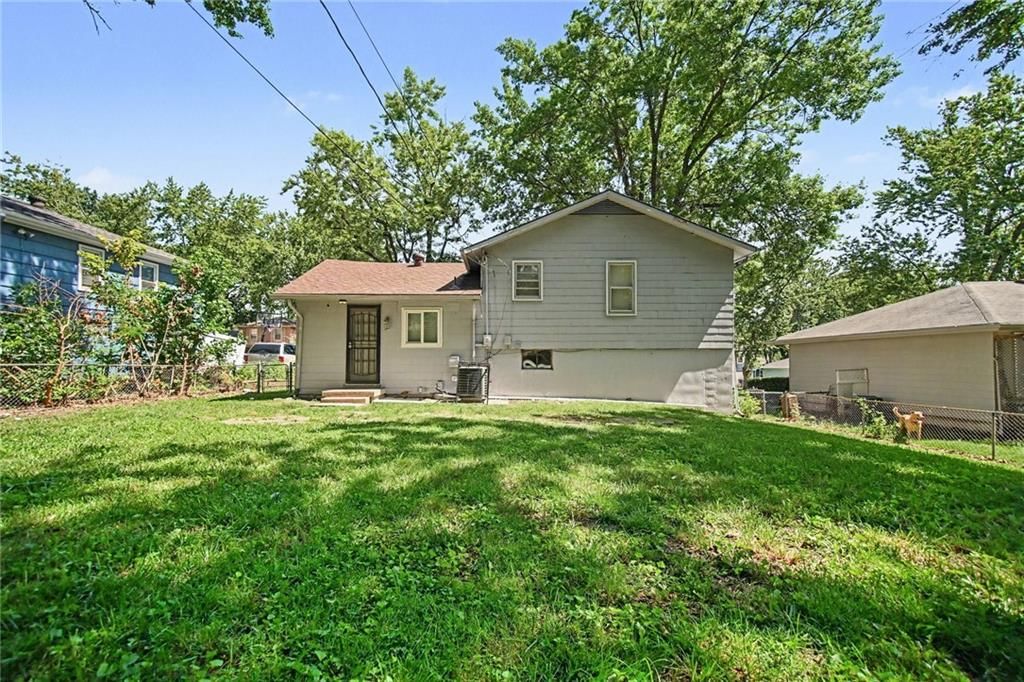 8007 E 93rd Street — photo 16