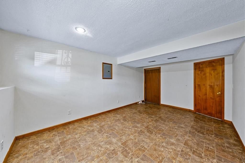 8806 NE 73rd Street — photo 27
