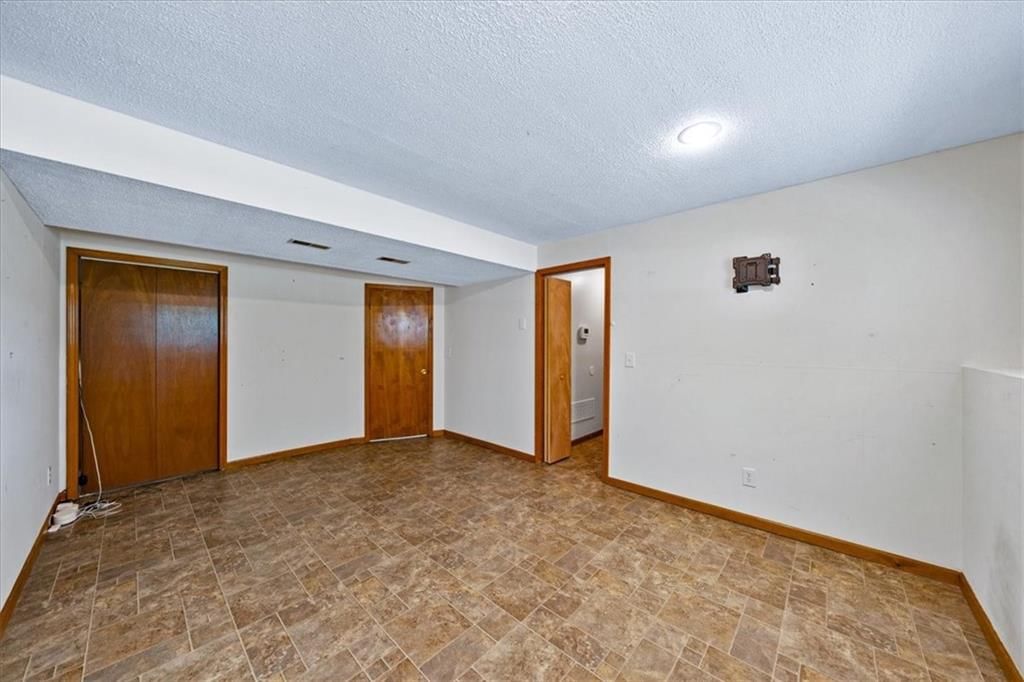 8806 NE 73rd Street — photo 28