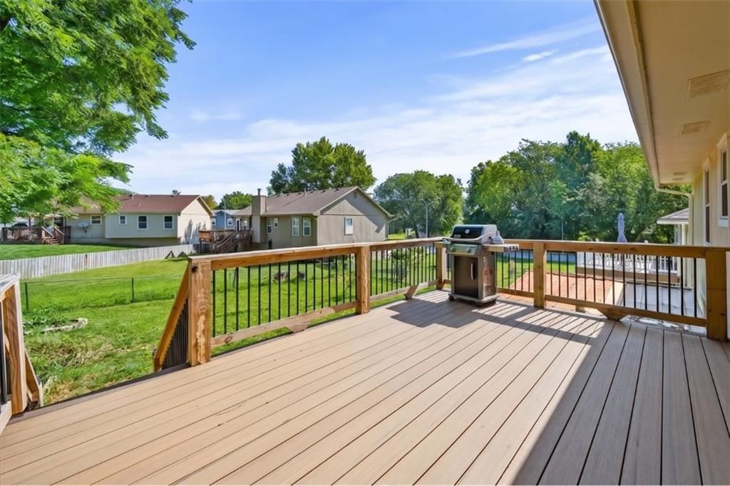 8806 NE 73rd Street — photo 30
