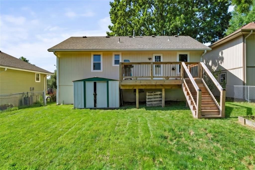 8806 NE 73rd Street — photo 33
