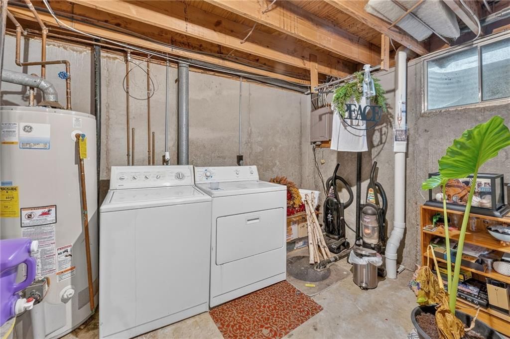 8337-8339 Farley Street — photo 38