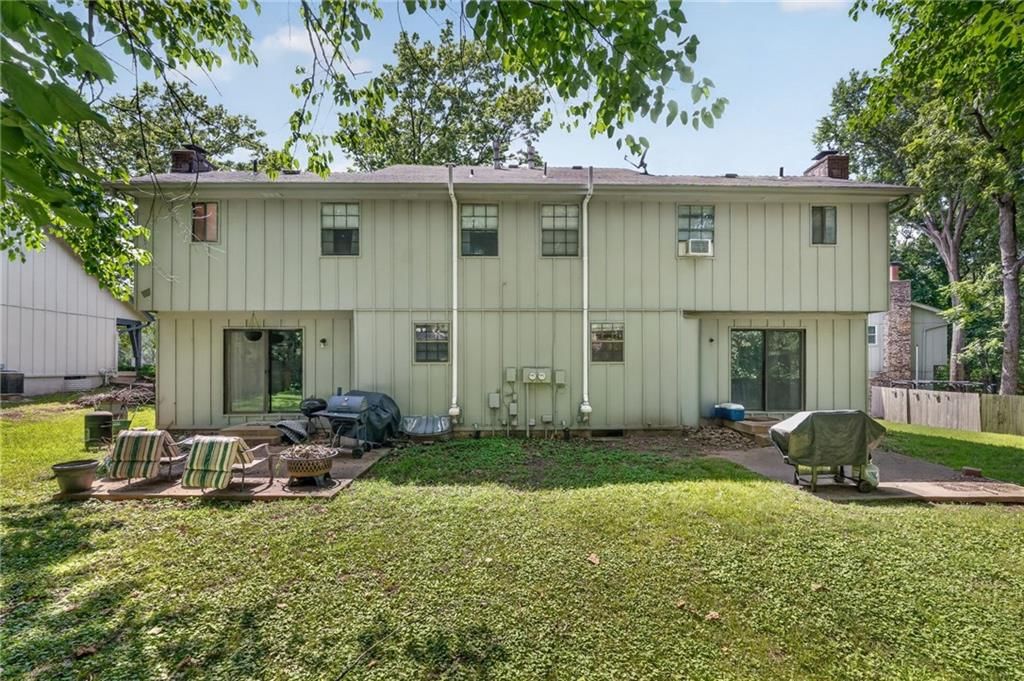 8337-8339 Farley Street — photo 41