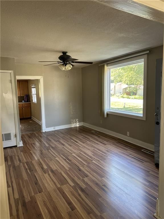 522 N havannah Street — photo 4