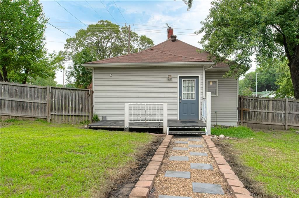 10119 E Lexington Avenue — photo 18