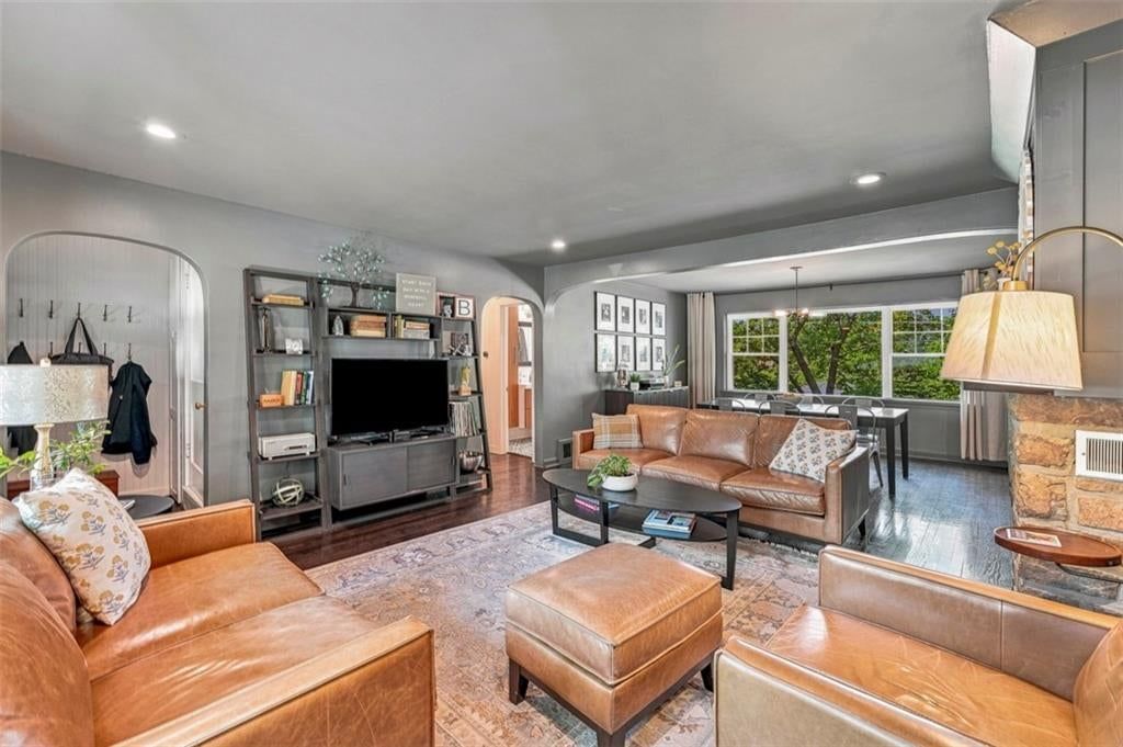 928 E Drumm Circle — photo 8