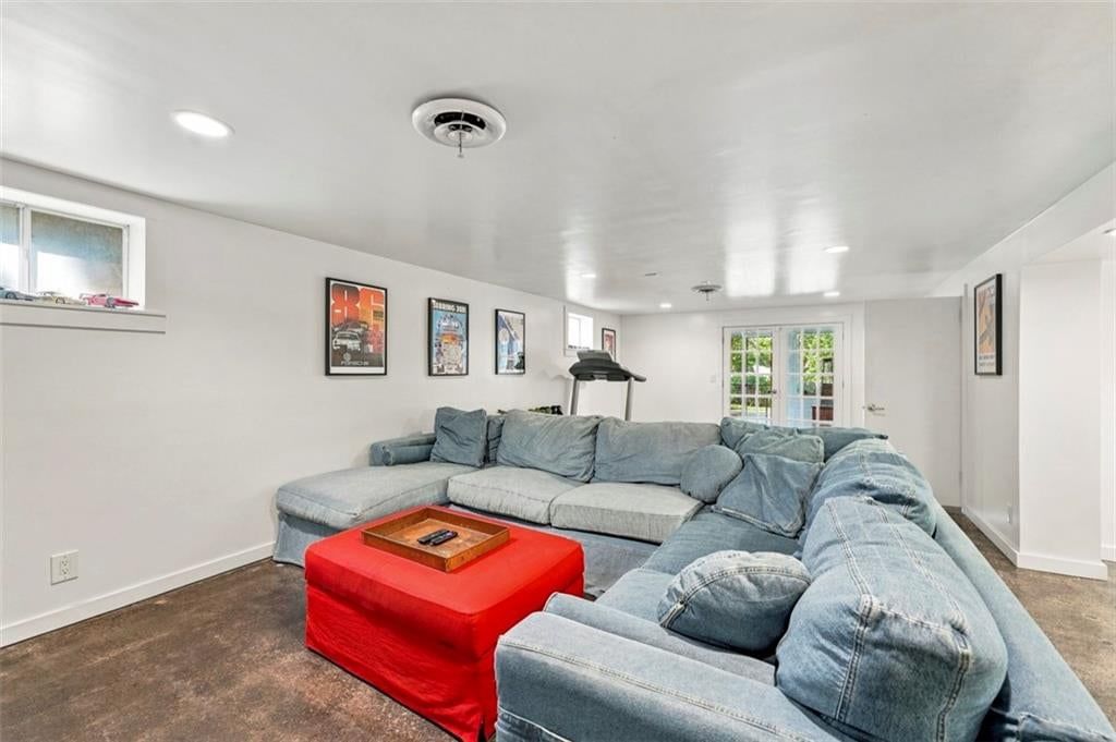 928 E Drumm Circle — photo 34
